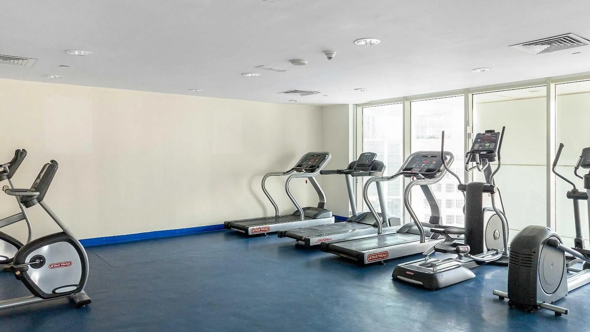 Appartamento Silkhaus Cozy 1 Bedroom In Burooj Views In Al Reem Island Abu Dhabi